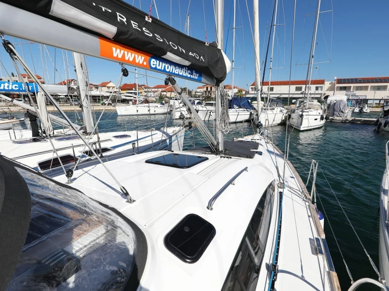 Elan Impression 40.1 te huur van particulier of professional in Biograd na Moru