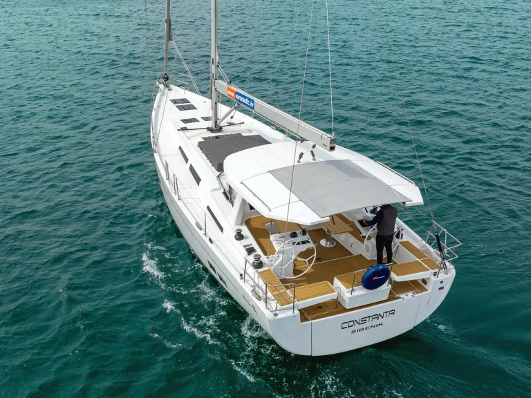 Bootverhuur Hanse Hanse 588 in Biograd na Moru via SamBoat
