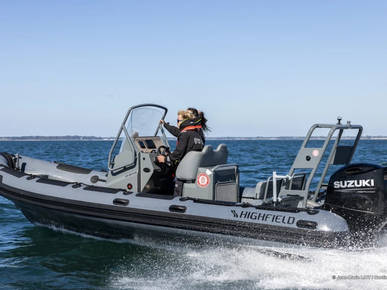 Highfield Patrol 660 te huur van particulier of professional in La Trinité-sur-Mer