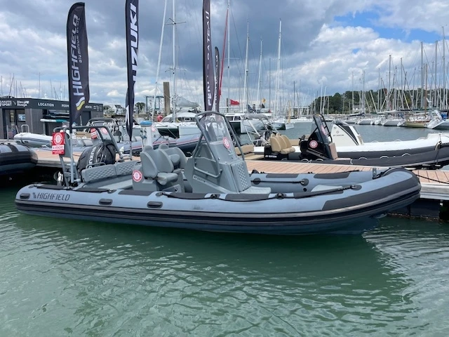 Jachthuur in La Trinité-sur-Mer - Highfield Patrol 660 via SamBoat