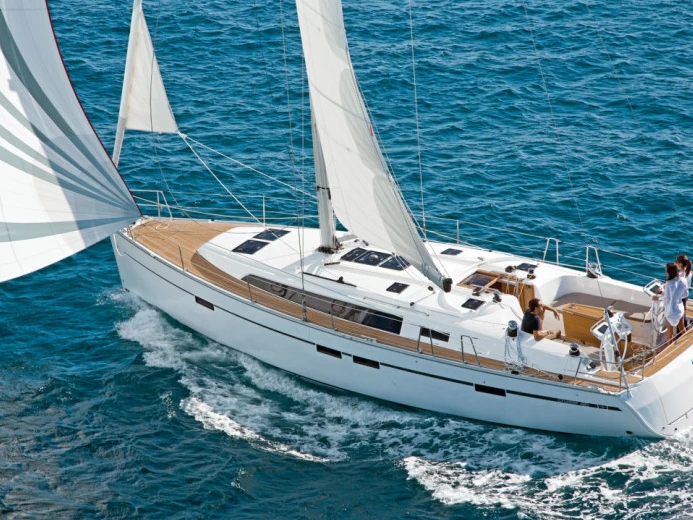 Bavaria Bavaria 46 Cruiser te huur van particulier of professional in Porto Cecina