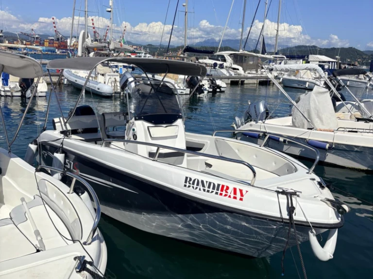 Huur Motorboot met of zonder schipper Trimarchi in La Spezia