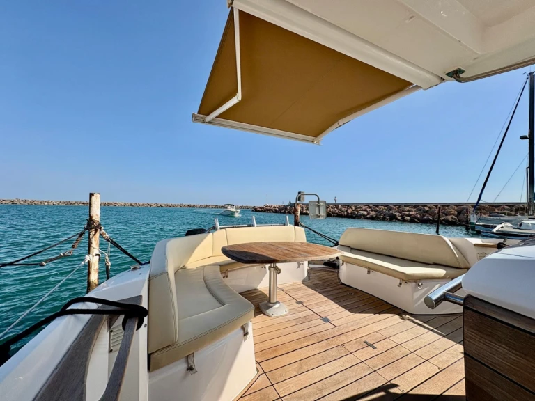 Bootverhuur Sessa Marine Key Largo 36 in Sète via SamBoat