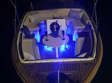 Motorboot te huur in Faliraki voor de beste prijs