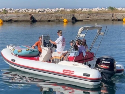 Bootverhuur Espadon concept 5,50 in Marseille via SamBoat