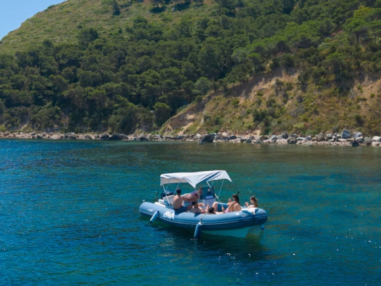Bootverhuur Bwa Sport 22 GT in Cagliari via SamBoat