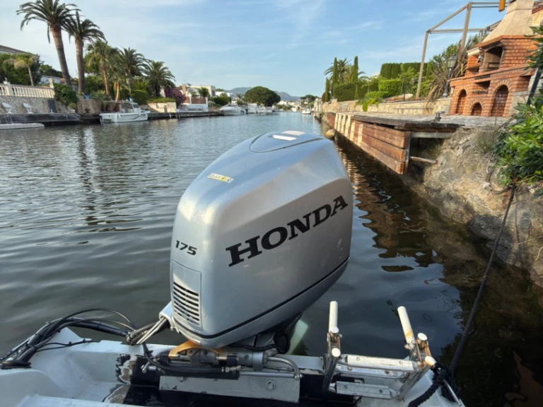 RIB te huur in Empuriabrava voor de beste prijs