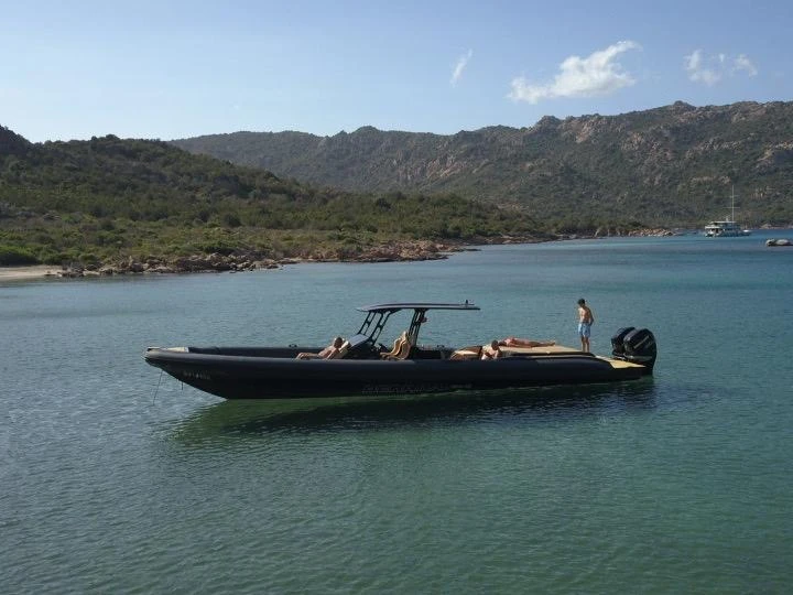 Huur een Bernico Rxp13 in Baie de Figari