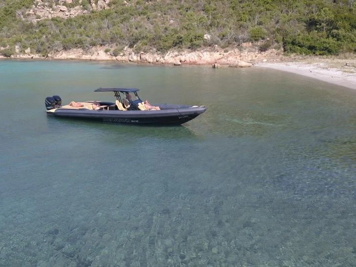 Bootverhuur Baie de Figari goedkoop Rxp13