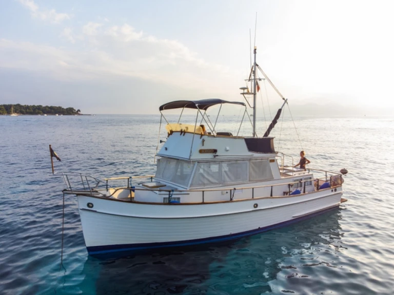 Bootverhuur Cannes goedkoop Grand Banks 36 Classic