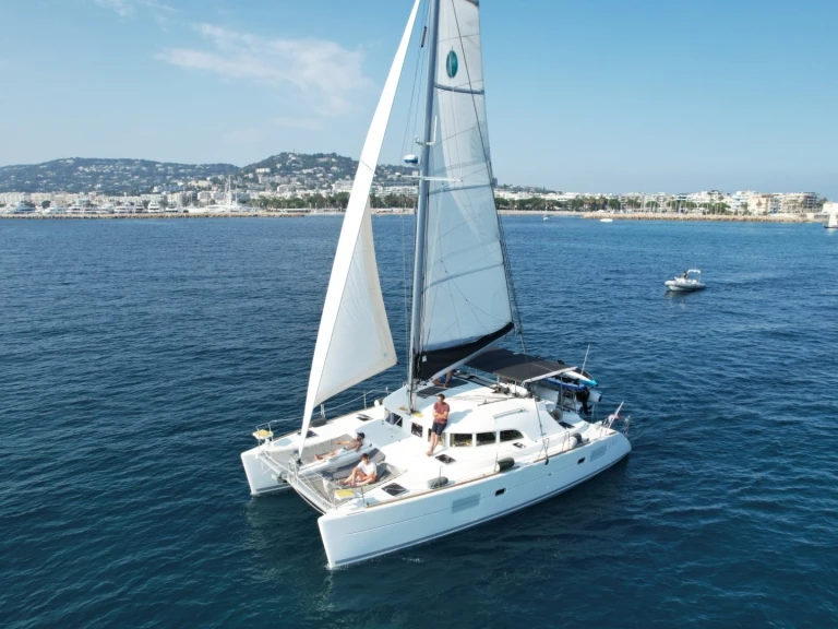 Jachthuur in Cannes - Lagoon Lagoon 380 via SamBoat
