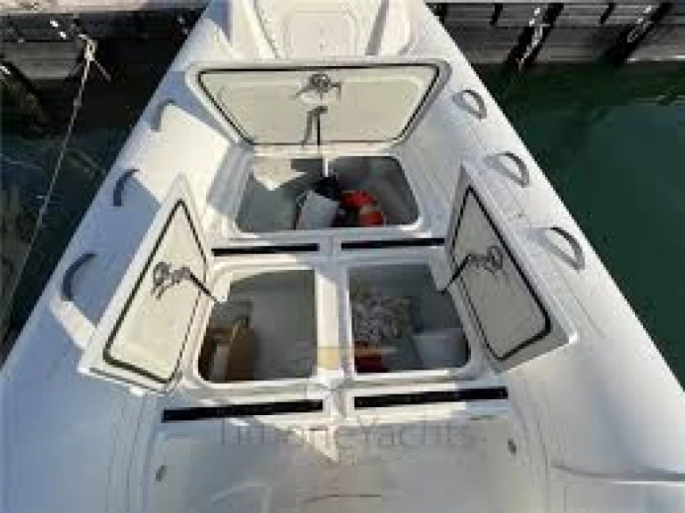 Jachthuur in Mandelieu-la-Napoule - Bsc BSC 70 Sport via SamBoat