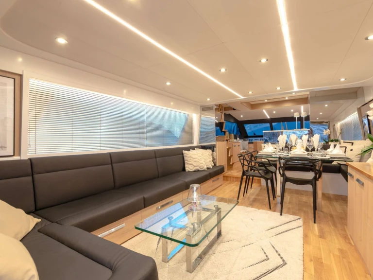 Huur een San Lorenzo San Lorenzo 70 in Golfe-Juan