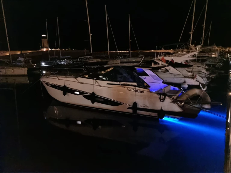 Bootverhuur Rio Yachts Parana 38 in Šibenik via SamBoat