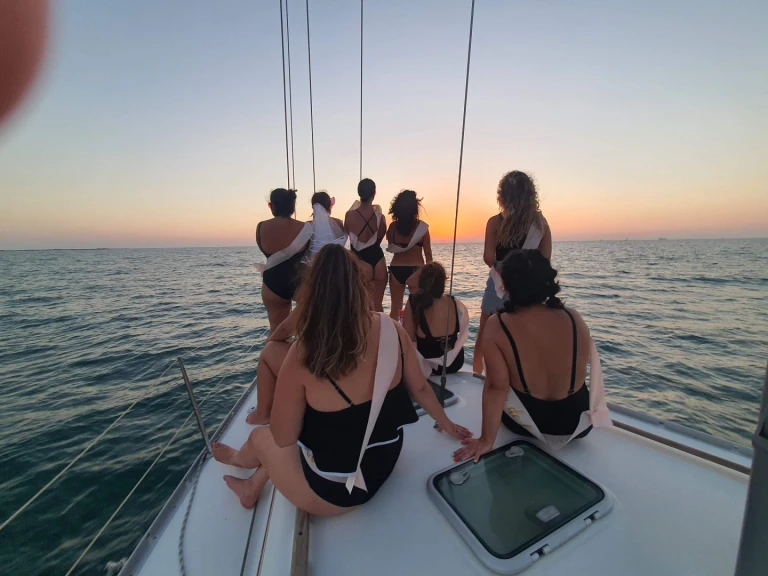 Bootverhuur Cádiz goedkoop Oceanis 393 Clipper