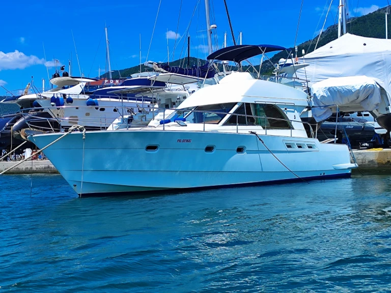Bootverhuur Tivat goedkoop Antares 13.80