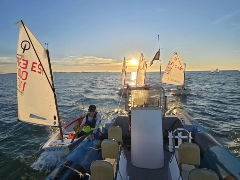 Huur RIB met of zonder schipper COBRA RIB in Cádiz