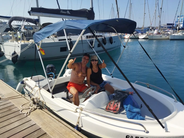Verhuur Motorboot in Arona - Dipol D-400 F1RST