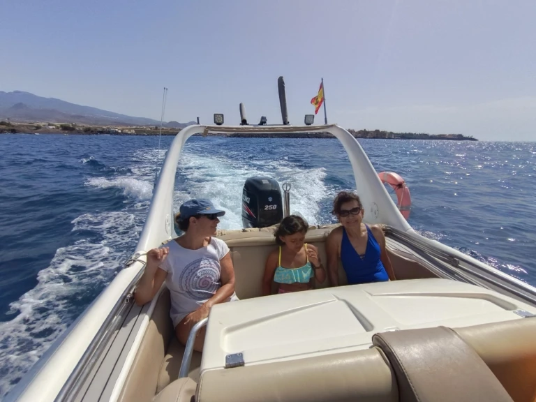 Huur RIB met of zonder schipper Zodiac in Santa Cruz de Tenerife