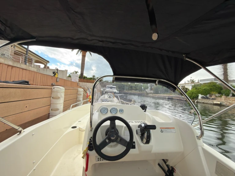 Huur Motorboot met of zonder schipper Quicksilver in Empuriabrava
