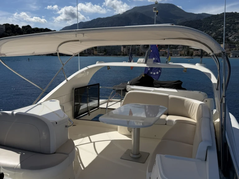 Jachthuur in Marina Baie des Anges, France - vz 68 via SamBoat