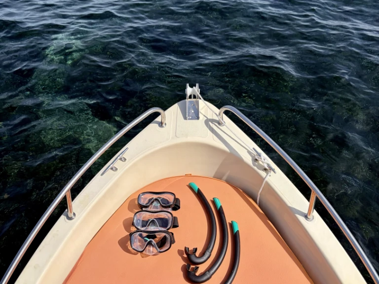 Huur Motorboot met of zonder schipper Janusz Bartosinsko in Mandelieu-la-Napoule