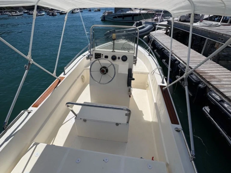 Bootverhuur Capelli Cap16 in Porto Turistico Internazionale Di Rapallo via SamBoat