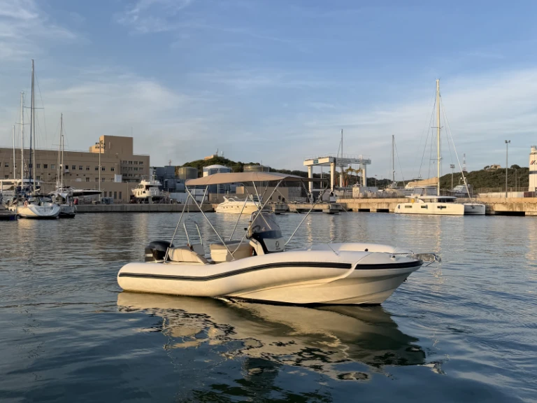 Bootverhuur Zodiac NZ= 600 in Marina deportiva de Menorca via SamBoat