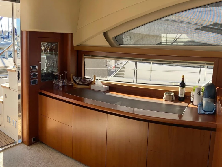 Princess Princess 54 te huur van particulier of professional in Golfe-Juan