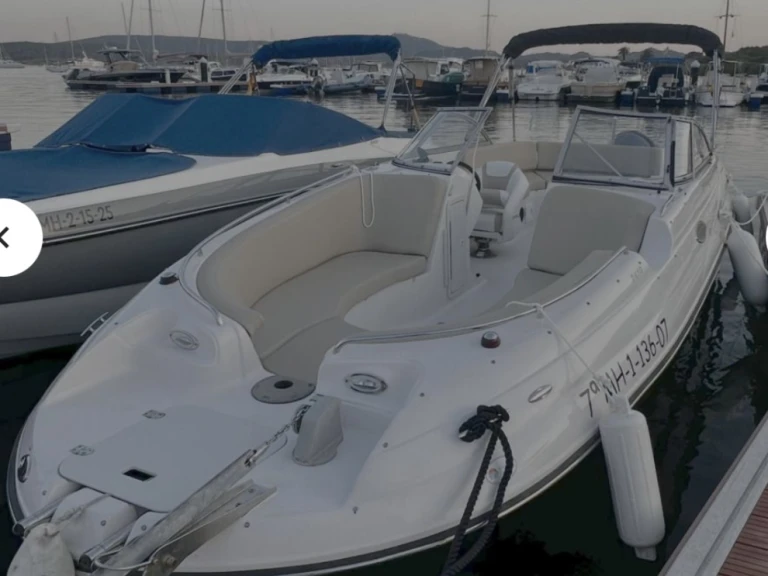 Bootverhuur Starcraft LIMITED 2410 OB in Fornells via SamBoat