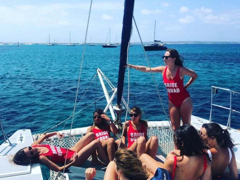 Verhuur Catamaran petrachi met vaarbewijs