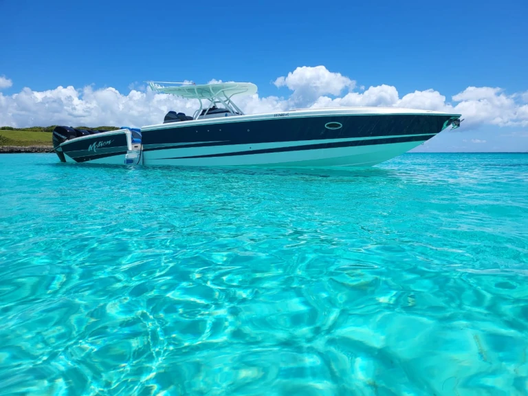 Verhuur Motorboot in Marigot - MOTION 42 SF