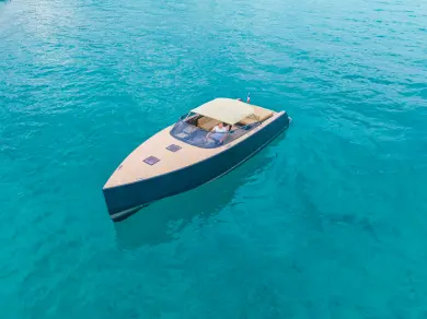 Bootverhuur VanDutch VanDutch 40 in Cannes via SamBoat