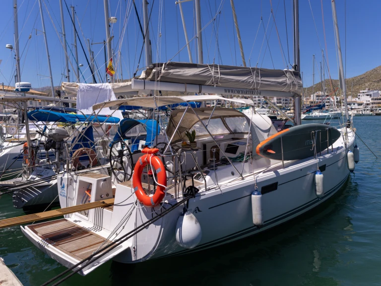 Jachthuur in Port de Pollença - Hanse Hanse 415 via SamBoat