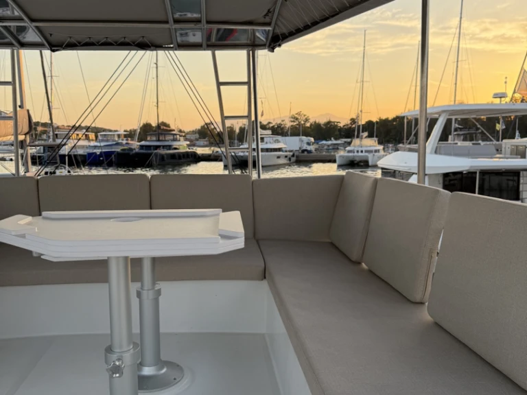 Verhuur Catamaran Bali met vaarbewijs