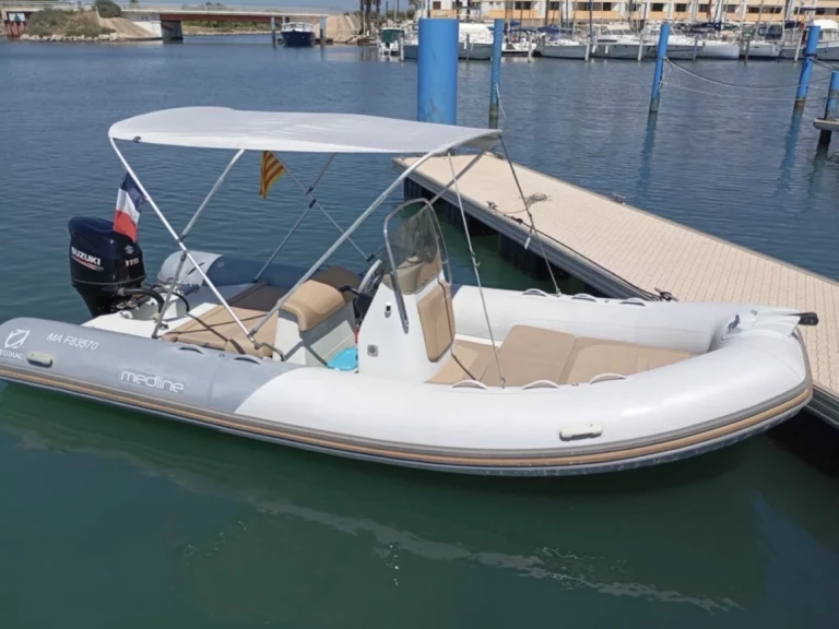 Verhuur RIB in Antibes - Zodiac Medline 580
