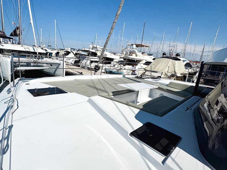Catamaran te huur in Pirovac voor de beste prijs
