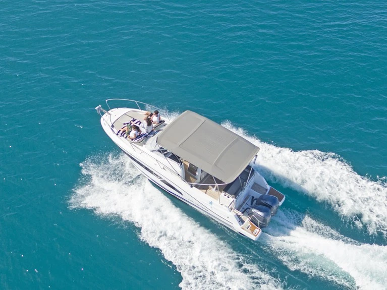 Bootverhuur Jeanneau Cap Camarat 9.0 WA in Sant Antoni de Portmany via SamBoat