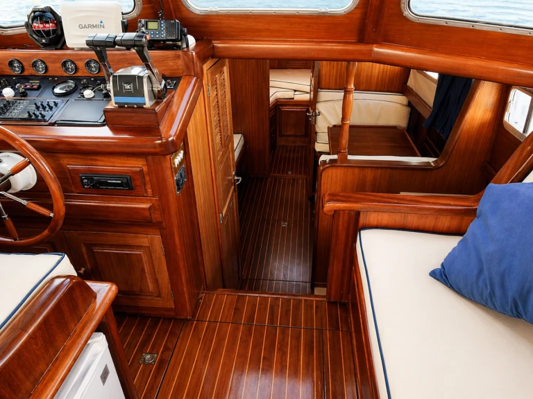Motorboot te huur in Mahón voor de beste prijs