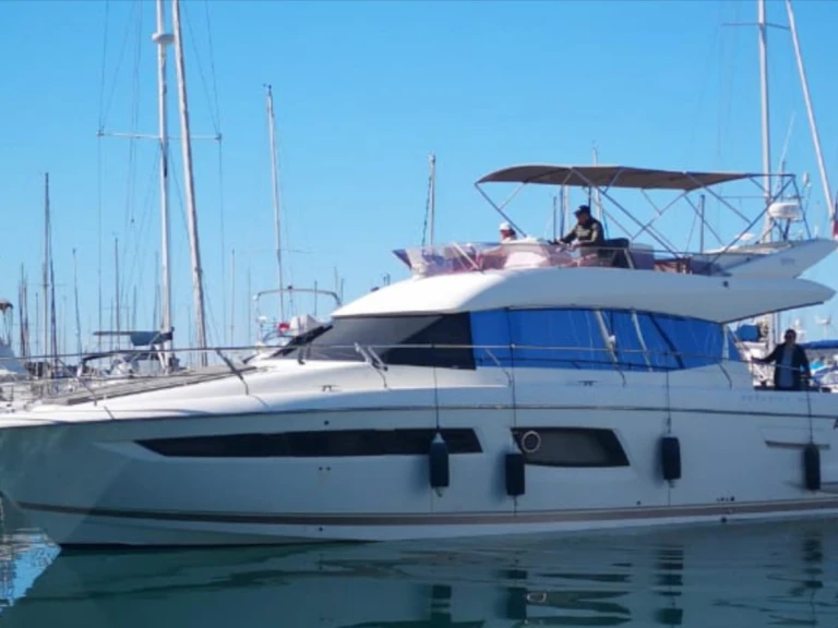 Bootverhuur Cannes goedkoop Prestige 500 Fly