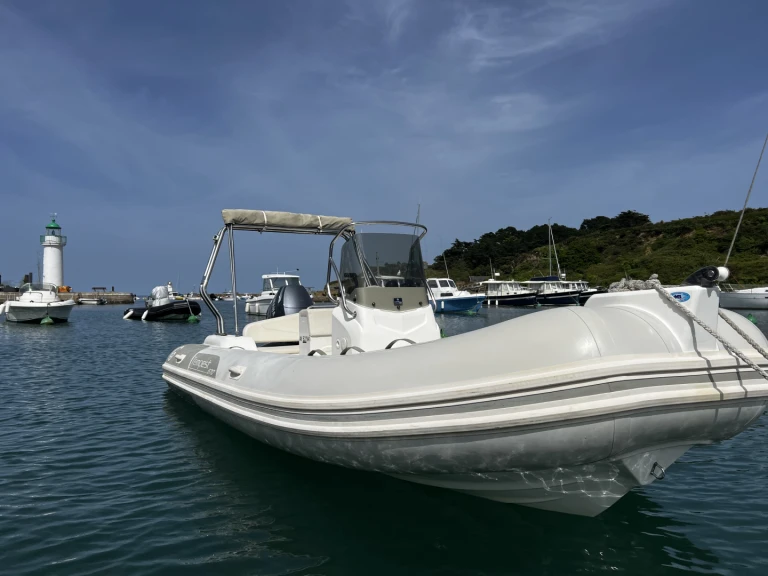 Bootverhuur Capelli Tempest 570 in Sauzon via SamBoat