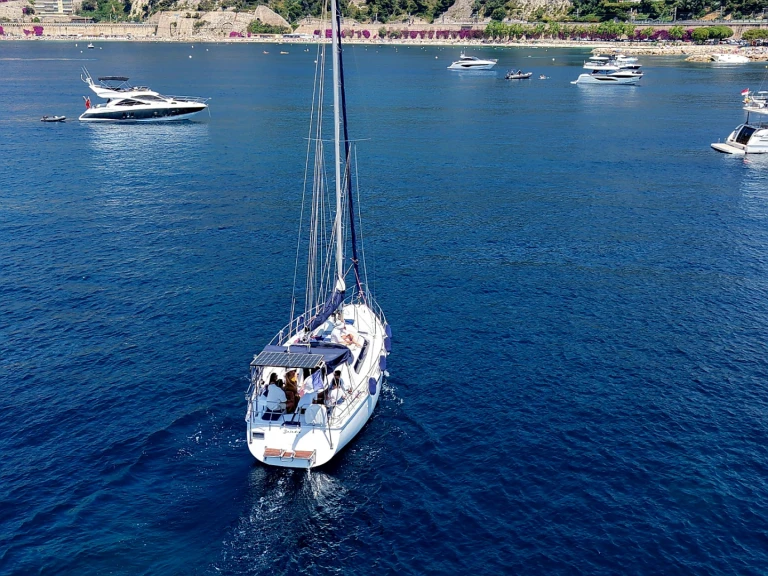 Jachthuur in Saint-Jean-Cap-Ferrat - Yachting-France 10.40 MS via SamBoat