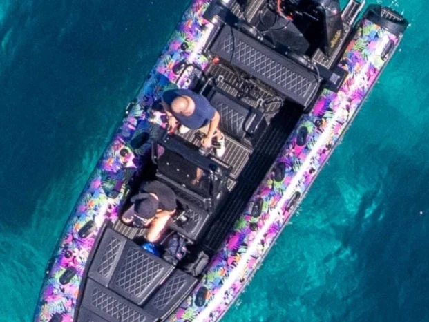 Bootverhuur Le Brusc goedkoop OCEAN SKULL AL650