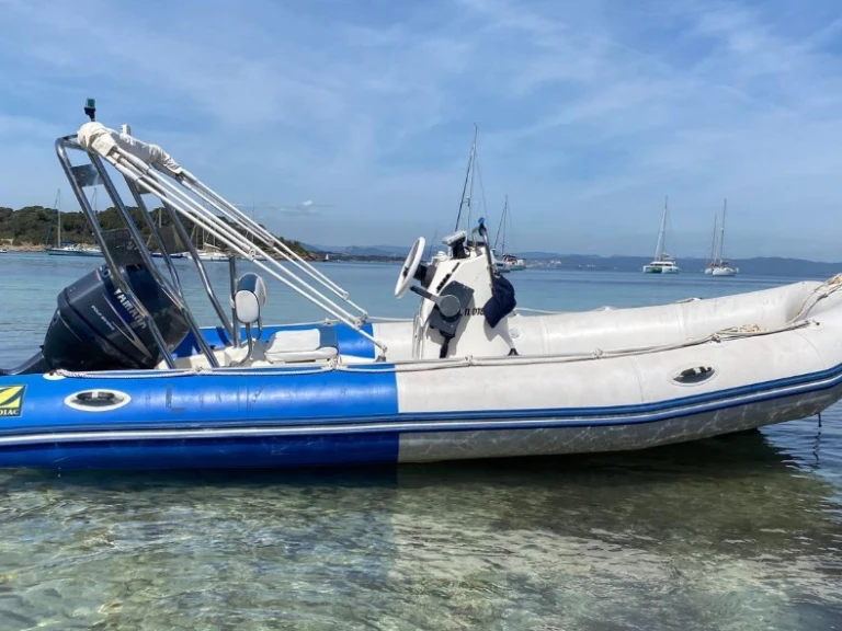 Bootverhuur Zodiac Medline 500 Neo in Le Brusc via SamBoat