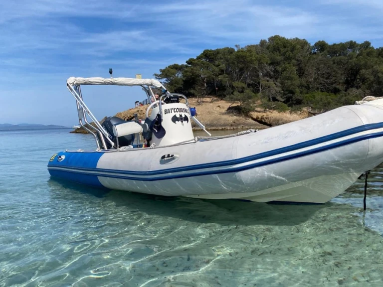 Zodiac Medline 500 Neo te huur van particulier of professional in Le Brusc