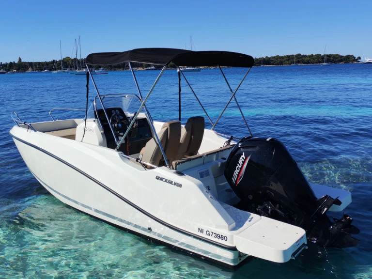 Jachthuur in Mandelieu-la-Napoule - Quicksilver Quicksilver 555 Open via SamBoat