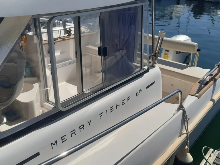 Huur Motorboot met of zonder schipper Jeanneau in Frankrijk