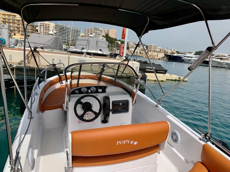 Bootverhuur Palma de Mallorca goedkoop Challenger 19