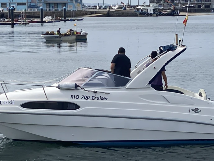 Rio Rio 700 Cruiser te huur van particulier of professional in A Pobra do Caramiñal