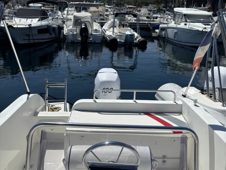 Motorboot te huur in Les Issambres voor de beste prijs